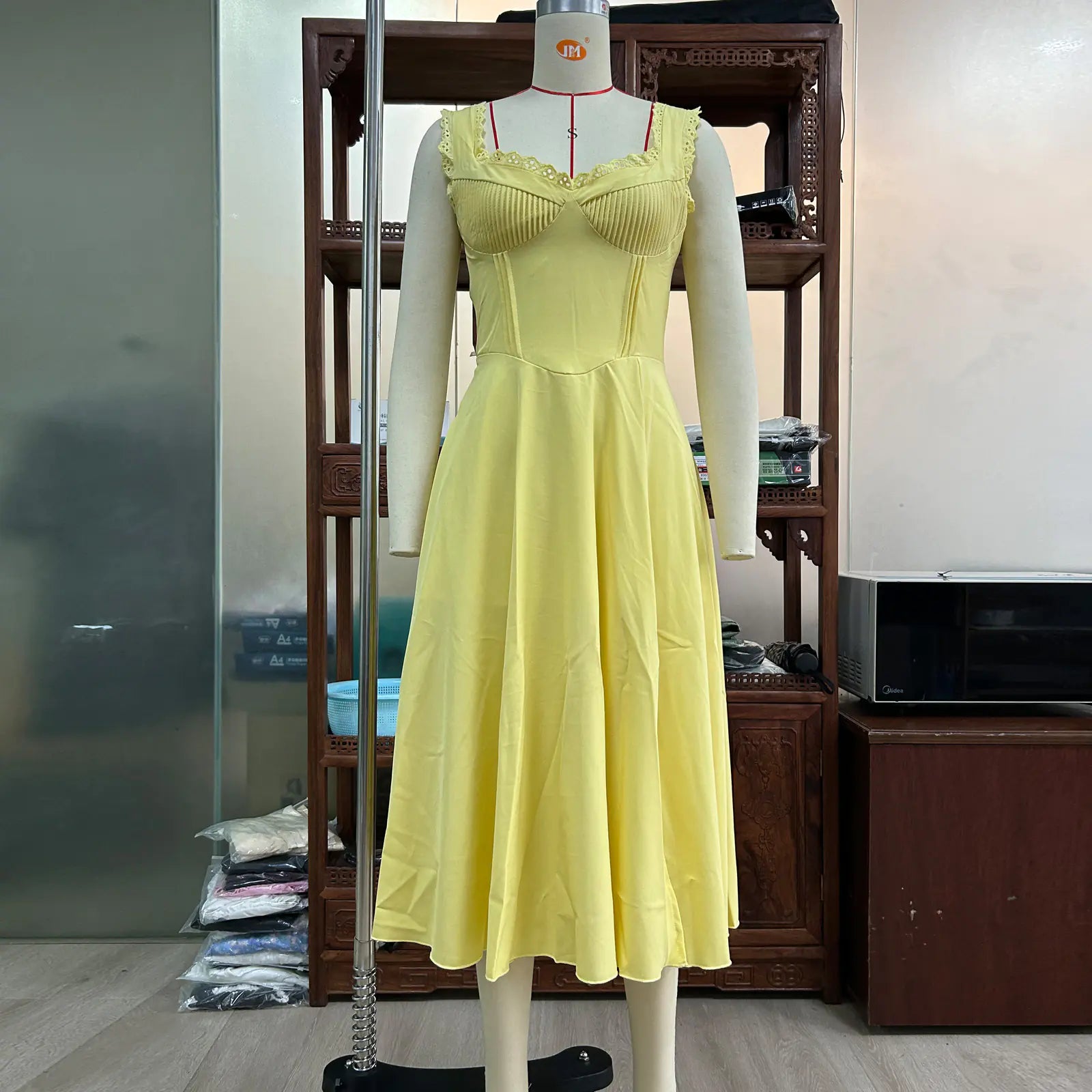 V-neck Lace Up Midi Skirt with Waist Trimming